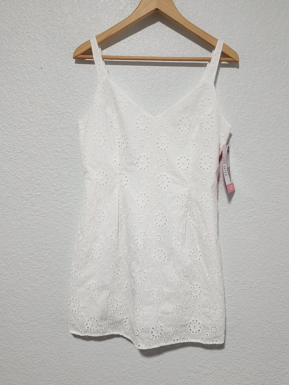 Mills Millie Bobby Brown Eyelet A Line Mini White Dress 100% Cotton Large NWT